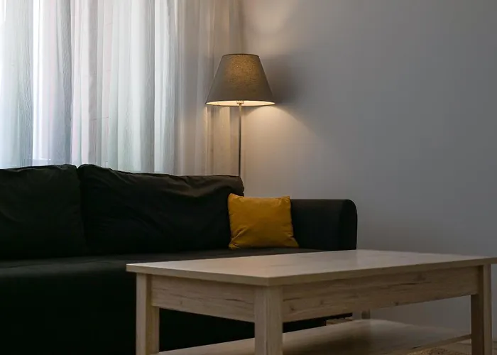 Danes Skveras, Jaukus Apartamentai Centre