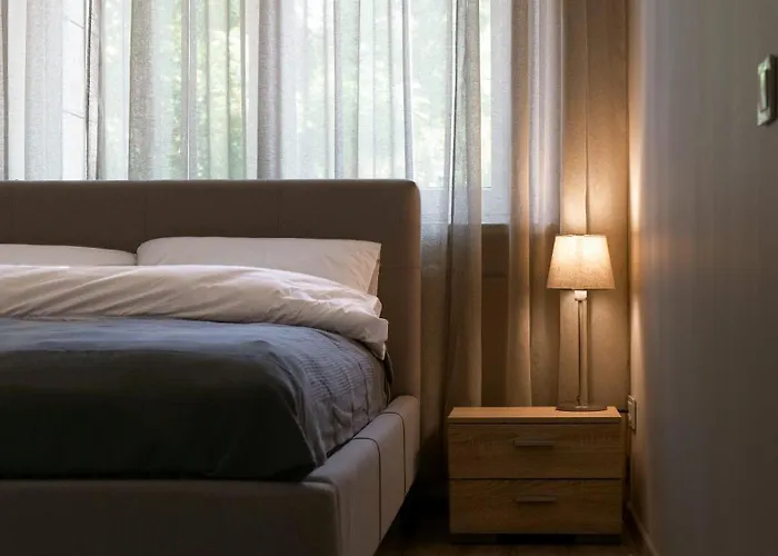 Danes Skveras, Jaukus Apartamentai Centre Апартаменты